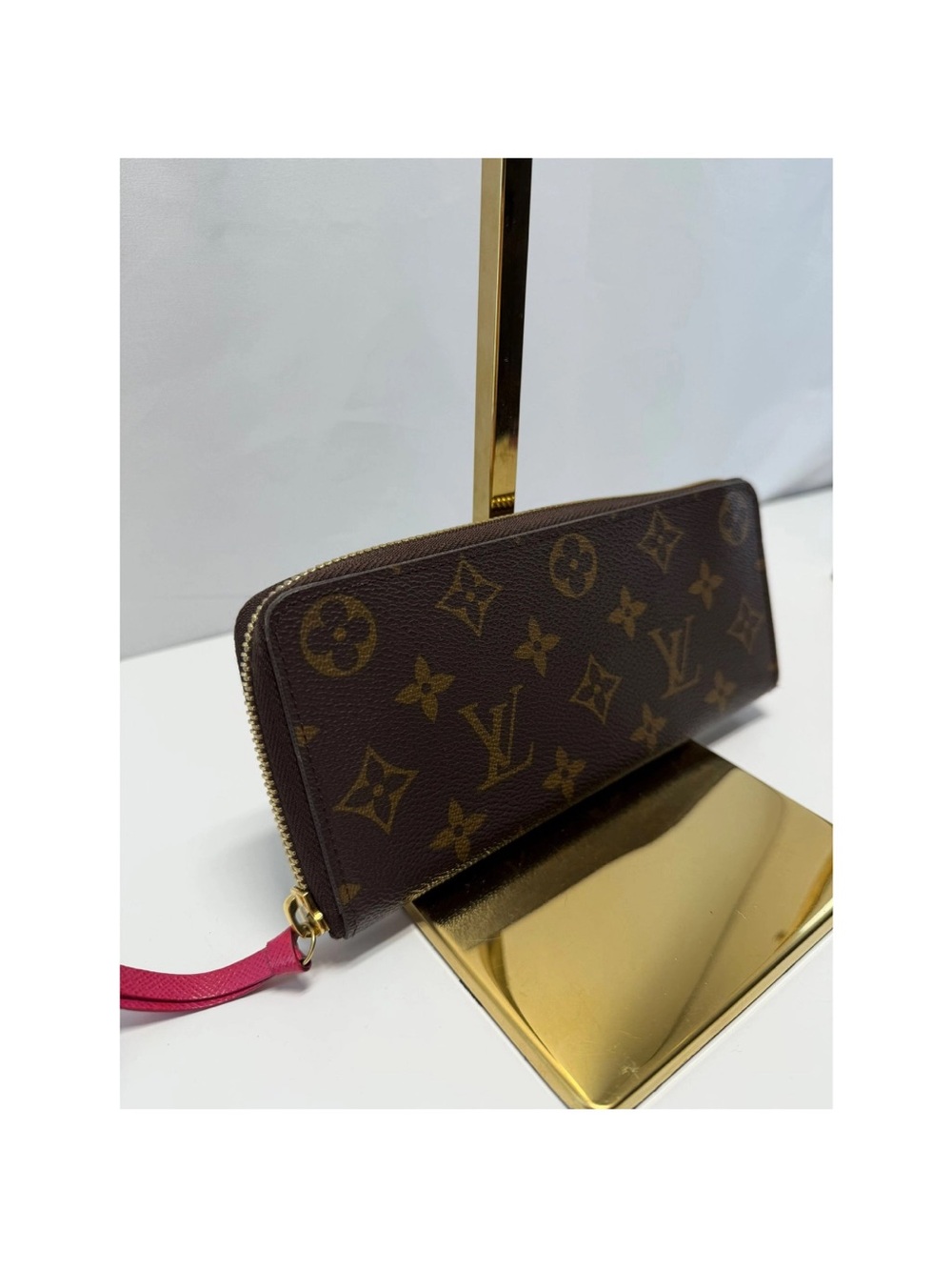 Louis Vuitton Brown Monogram Clemence Zip Wallet with Fuschia interior. - Picture 6 of 7